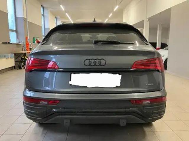 Audi Q5 SPB 40 TDI quattro S line - foto 2 di 4