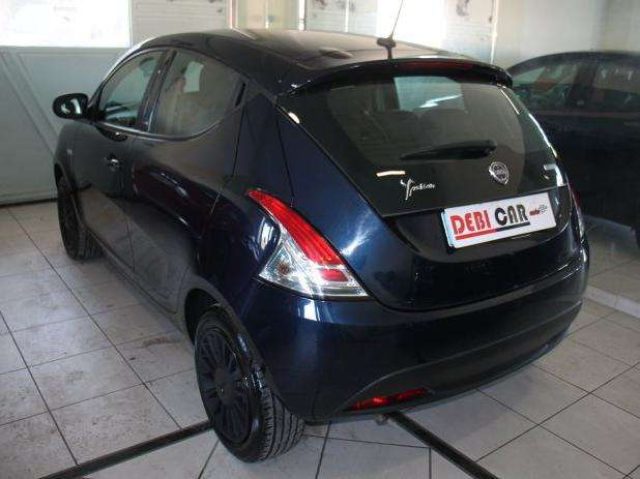 Lancia Ypsilon Euro 6 - foto 2 di 4