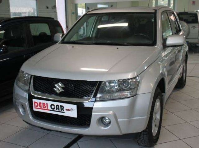 Suzuki Grand Vitara NAVI ddis usato a CALVI RISORTA