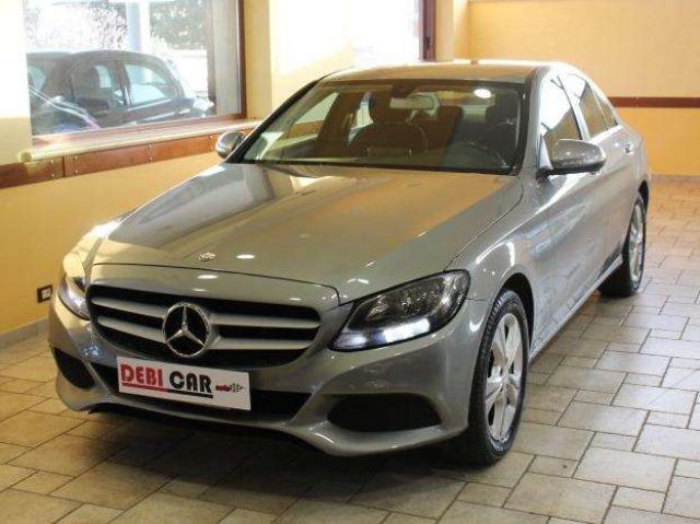 Mercedes-Benz C 220 NAVI EURO 6 usato a CALVI RISORTA