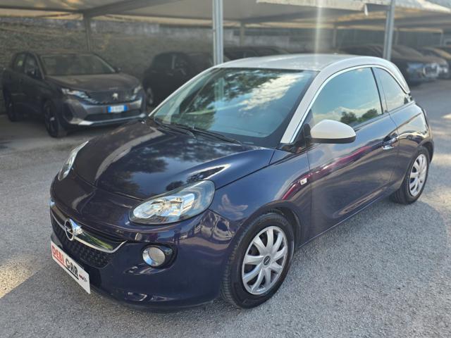 Opel Adam GPL - foto 3 di 4