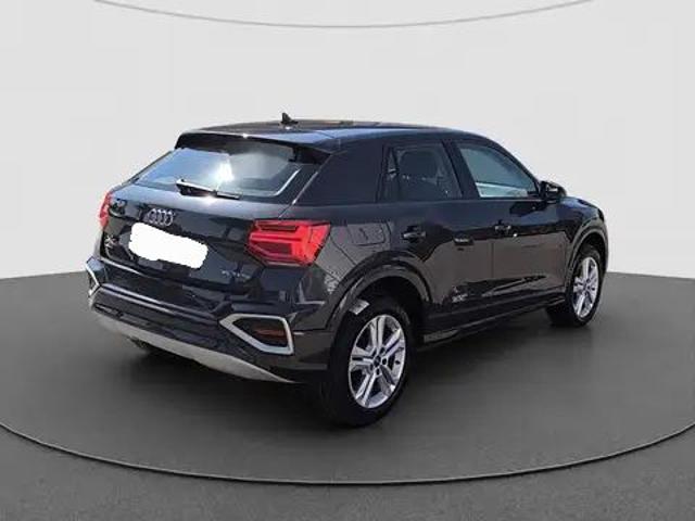 Audi Q2 S tronic retrocamera - foto 4 di 4