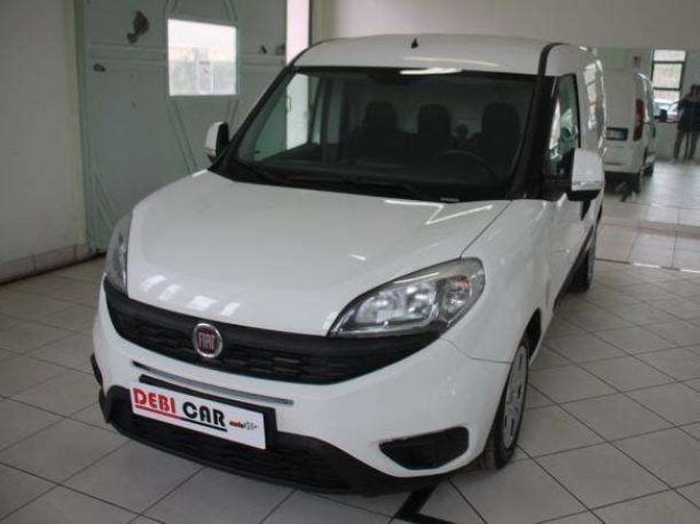 Fiat Doblo 1,6 3POSTI usato a CALVI RISORTA