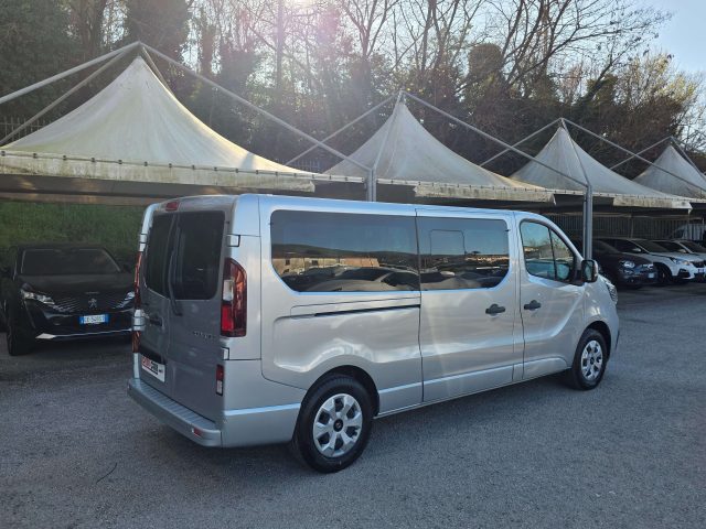 Renault Trafic 9 POSTI L2 EQUILIBRE - foto 2 di 4