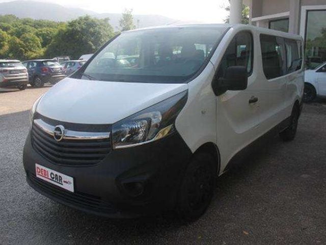 Renault Trafic L2 H1 9 Posti-Doppio Clima Vivaro usato a CALVI RISORTA
