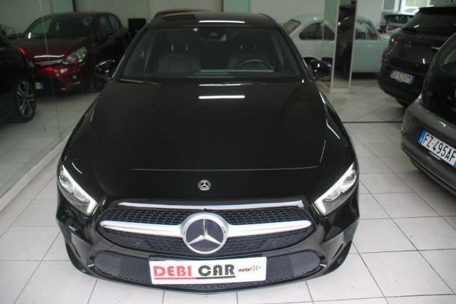 Mercedes-Benz A 180 DCI NAVI TELECAMERA, del 2020, 86.650 km, in vendita a Calvi Risorta (CE)