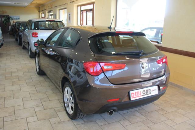 Alfa Romeo Giulietta Distinctive - foto 4 di 4