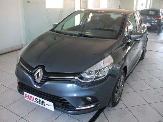 Renault Clio NAVI Poss. GPL usato a CALVI RISORTA