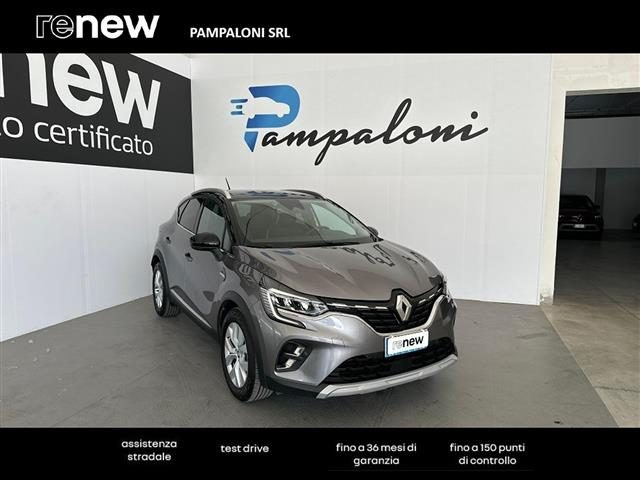 Renault Captur 1.3 TCe 140cv Intens Fap usato a SIENA
