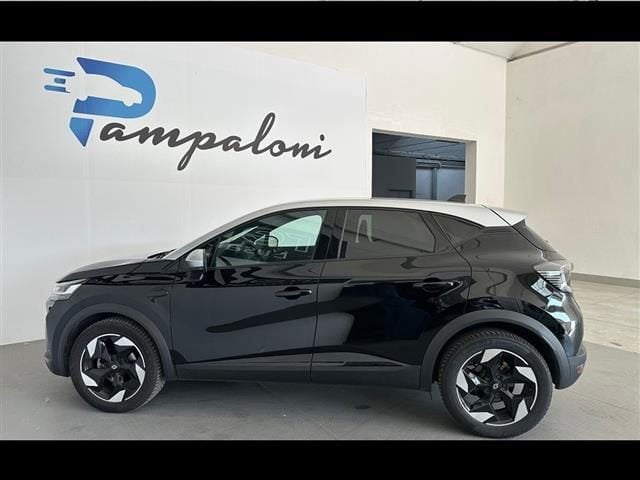 Renault Captur 1.0 TCe Techno - foto 2 di 4