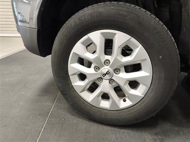 Dacia Duster 1.0 tce Expression Gpl 4x2 100cv - foto 4 di 4
