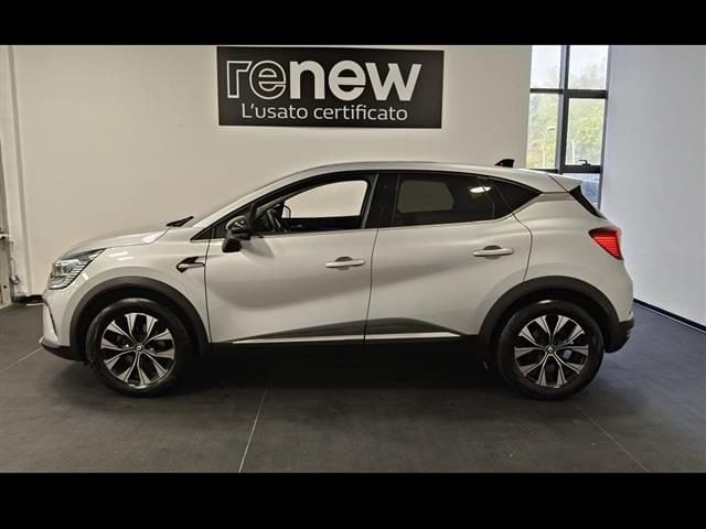 Renault Captur 1.6 E-Tech full hybrid Techno 145cv auto - foto 4 di 4