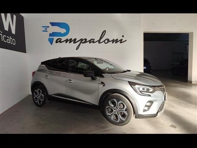 Renault Captur 1.0 tce Techno Fast Track Gpl 100cv - foto 3 di 4