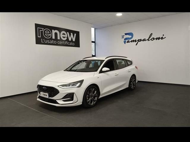 Ford Focus Wagon 1.0 T EcoBoost Hybrid 125cv ST-Line - foto 4 di 4