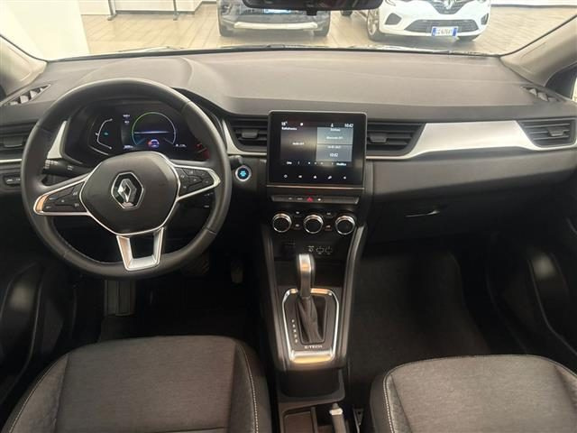 Renault Captur 1.6 E Tech full hybrid Equilibre 145cv auto - foto 3 di 4