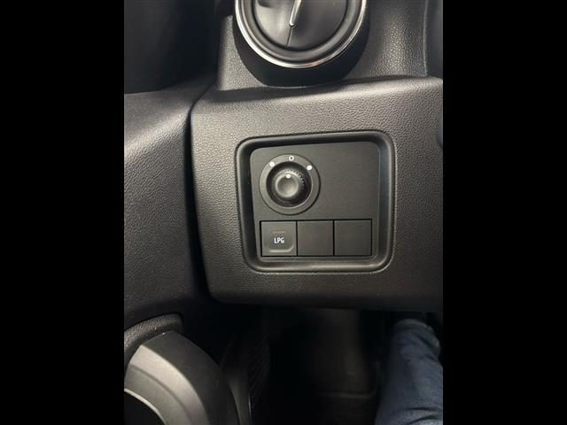 Dacia Duster 1.0 tce Comfort Gpl 4x2 100cv, del 2021, 73.800 km, in vendita a Siena (SI)