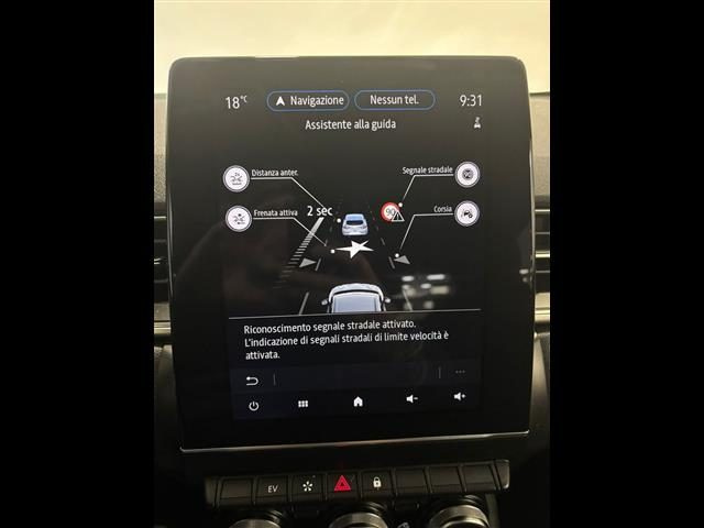 Renault Captur 1.6 E-TECH Plug-in Hybrid 160cv Intens Auto usato a SIENA