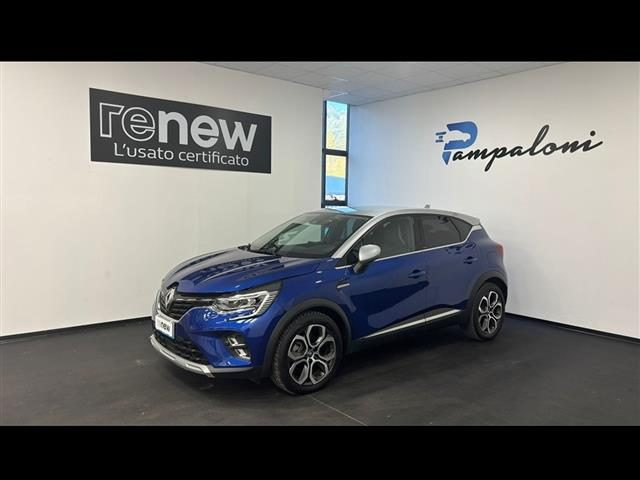 Renault Captur 1.6 E-TECH Plug-in Hybrid 160cv Intens Auto - foto 3 di 4