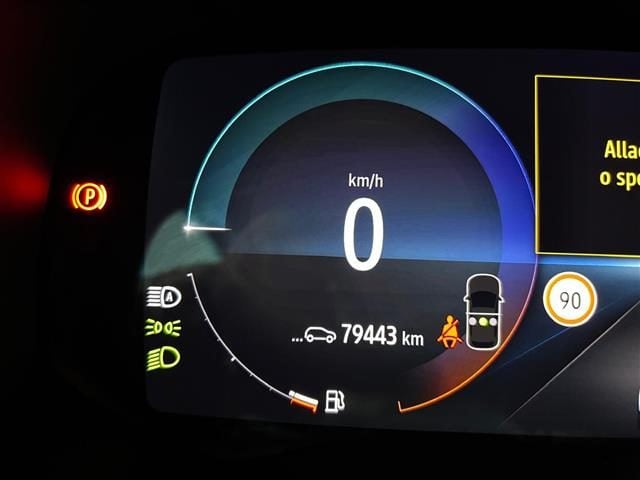 Renault Captur 1.6 E TECH Plug in Hybrid 160cv Intens Auto, del 2022, 79.431 km, in vendita a Siena (SI)