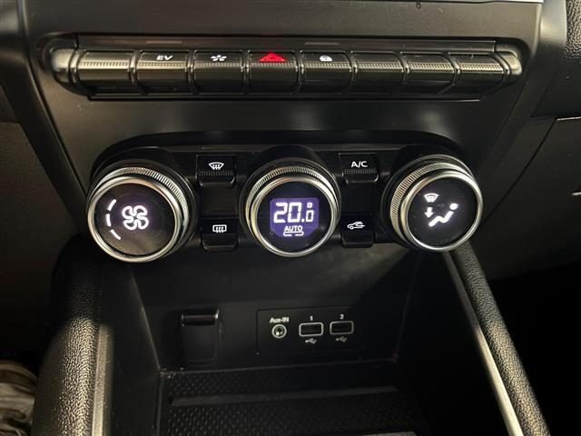 Renault Captur 1.6 E TECH Plug in Hybrid 160cv Intens Auto, del 2022, 79.431 km, in vendita a Siena (SI)