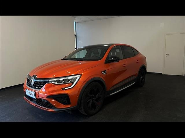 Renault Arkana 1.6 E Tech full hybrid R.S. Line 145cv usato a SIENA