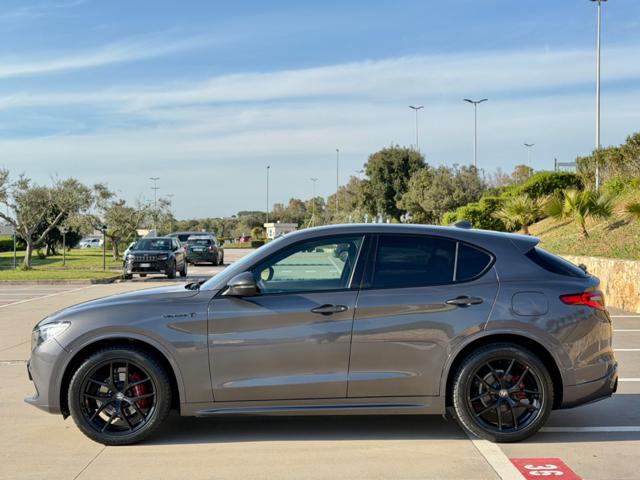 Alfa Romeo Stelvio 210CV Q4 VELOCE TI+PELLE ALCANTARA+PACK BLACK - foto 4 di 4