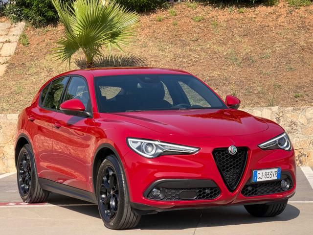 Alfa Romeo Stelvio 190CV Q4 19'' BLACK+RETROCAMERA+2PDC+PACKBLACK - foto 3 di 4
