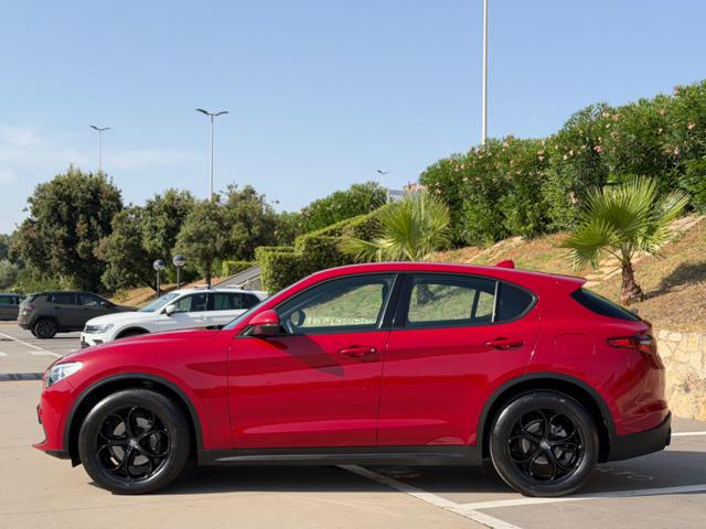 Alfa Romeo Stelvio 190CV Q4 19'' BLACK+RETROCAMERA+2PDC+PACKBLACK - foto 4 di 4