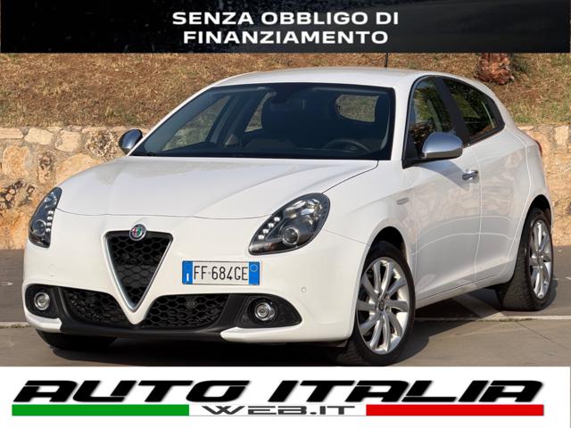 Alfa Romeo Giulietta 2.0 JTDm 150 CV SUPER+2PDC+17''+TELEF+CRUISE+LED usato a CIVITAVECCHIA