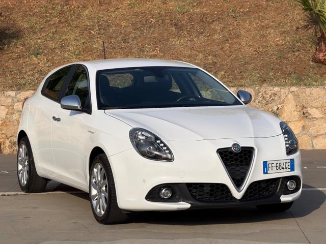 Alfa Romeo Giulietta 2.0 JTDm 150 CV SUPER+2PDC+17''+TELEF+CRUISE+LED - foto 3 di 4