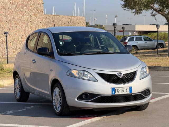 Lancia Ypsilon 1.2 GOLD 5 POSTI+UCONNECT+SENSORI PARK - foto 3 di 4