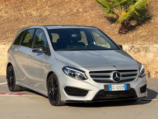 Mercedes-Benz B 200 D PREMIUM EDITION+PACK BLACK+F1+PELLE TOT+CARBONIO - foto 4 di 4