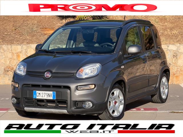 Fiat Panda 1.0 HYBRID CITY LIFE+CLIMATRONIC+SCHERMO+5POSTI, del 2023, 42.000 km, in vendita a Civitavecchia (RM)