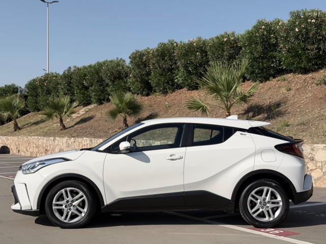Toyota C-HR 1.8 HYBRID E-CVT+NAVI+RCAM+SED.RISCALD.LED - foto 4 di 50