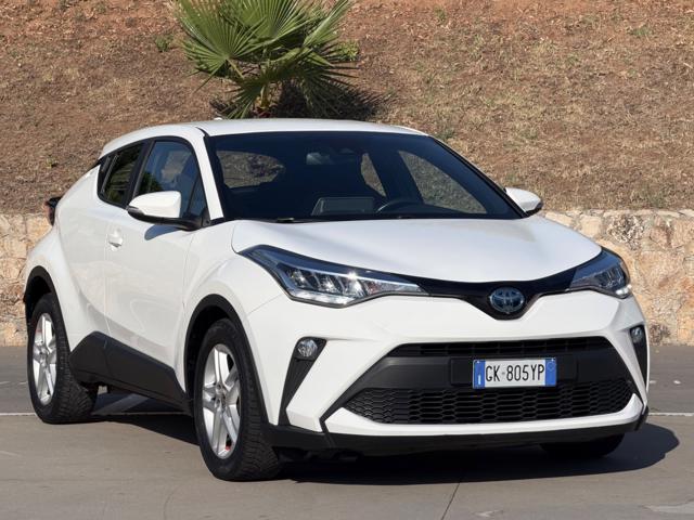 Toyota C-HR 1.8 HYBRID E-CVT+NAVI+RCAM+SED.RISCALD.LED - foto 3 di 50