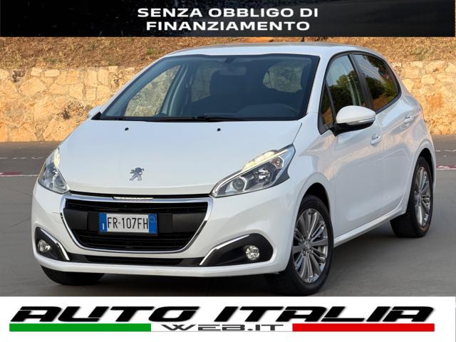 Peugeot 208 82CV ALLURE DISTRIBUZIONE APPENA FATTA, del 2018, 85.000 km, in vendita a Civitavecchia (RM)