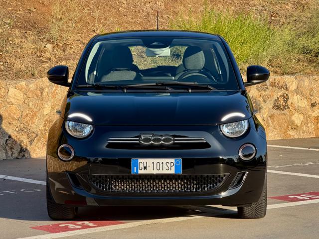 Fiat 500e RETROCAMERA+NAVI+16''+SENSORI PARK+VIRTUAL - foto 2 di 4