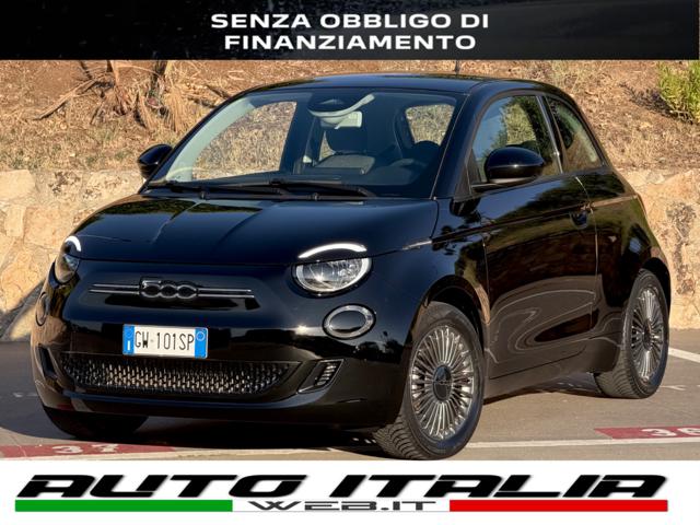 Fiat 500e RETROCAMERA+NAVI+16''+SENSORI PARK+VIRTUAL, del 2021, 23.000 km, in vendita a Civitavecchia (RM)