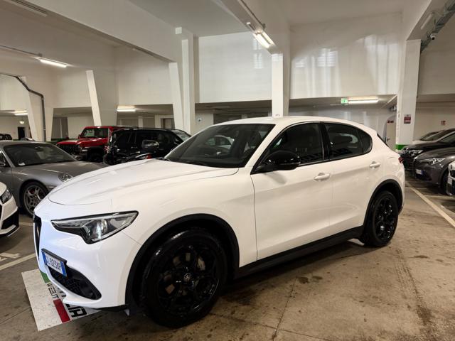 Alfa Romeo Stelvio 2.2 t Q4 190cv#CAMBIO AT8#C.LEGA19 NERI#UNIPRO - foto 2 di 4