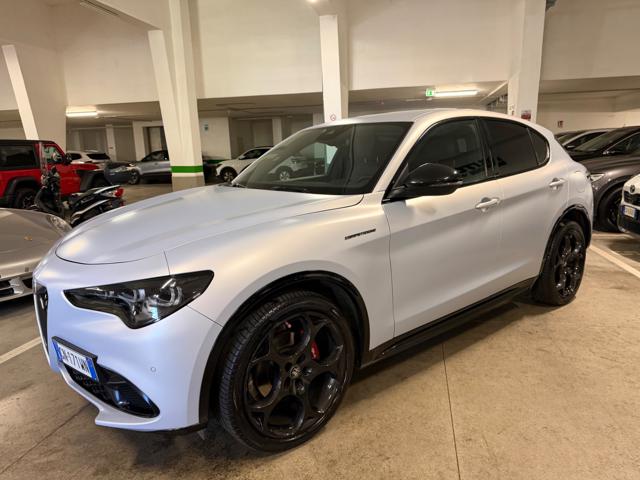 Alfa Romeo Stelvio Competizione MY23 Q4 210cvAT8#GRIGIOMAGNESIO MATT - foto 2 di 4