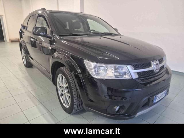 Fiat Freemont 2.0 Mjt 170 CV 4x4 aut. Lounge, del 2015, 129.000 km, in vendita a Vasto (CH)