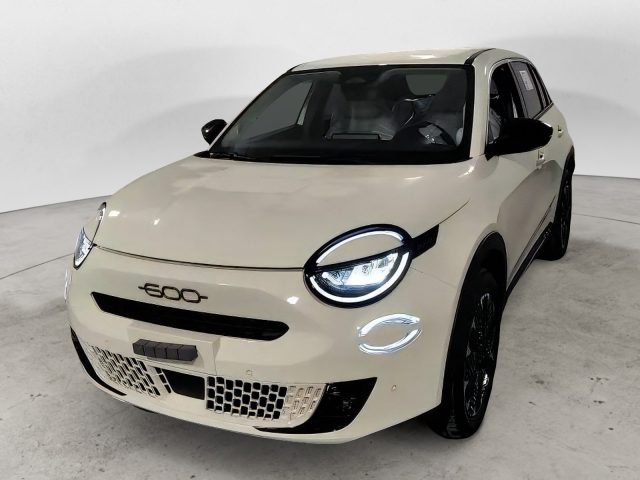 Fiat 600 600 Hybrid 110 CV DCT MHEV La Prima - foto 1 di 4