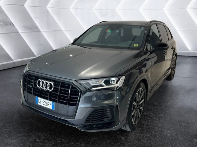 Audi Q7 3.0 55 TFSIe quattro tiptr. Sport - foto 3 di 4