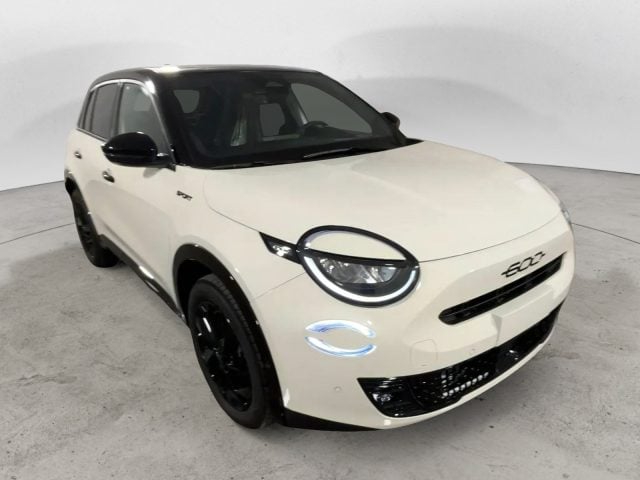Fiat 600 1.2 Hybrid 145cv Sport - foto 3 di 4