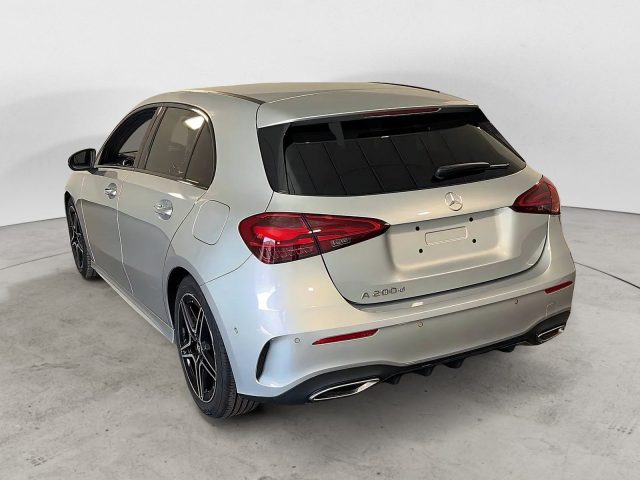 Mercedes-Benz CLA sse A A 200 d AMG Line Advanced auto - foto 4 di 4