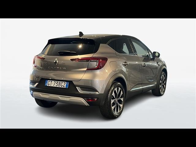 Renault Captur 1.0 TCe Techno - foto 3 di 4