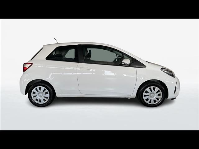 Toyota Yaris 3 Porte 1.0 VVT-i Cool my18 - foto 4 di 4