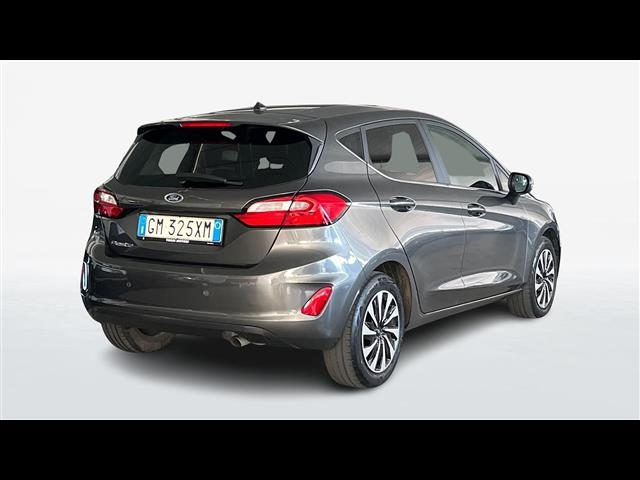 Ford Fiesta 5 Porte 1.1 75cv Titanium - foto 3 di 4