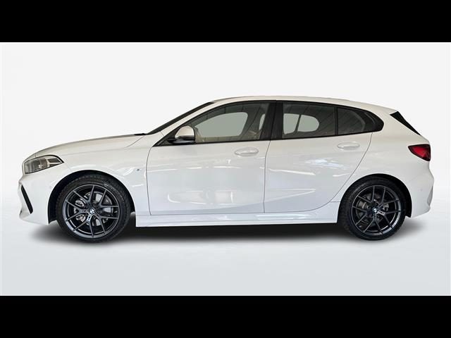 BMW 116 Serie 1 5 Porte d SCR MSport DCT - foto 3 di 4