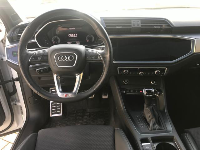 Audi Q3 1.5 IBRIDO-BENZ - S-LINE, del 2023, 23.600 km, in vendita a Briga Novarese (NO)